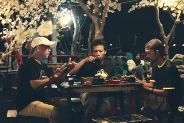 Nakama Cafe Taman Sakura 3