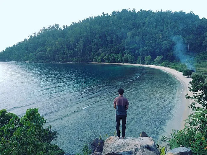 Pantai Sungai Nyalo 4
