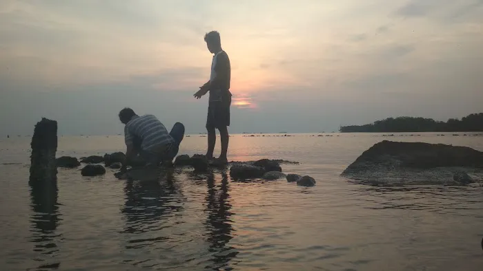 Pantai Selayar 5