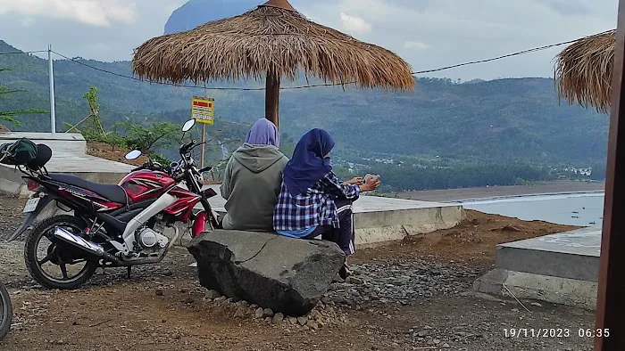 Gemah Ocean View 5