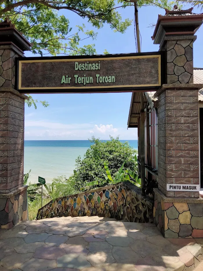 Air Terjun Toroan 7