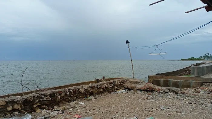 Pantai Topoh 0