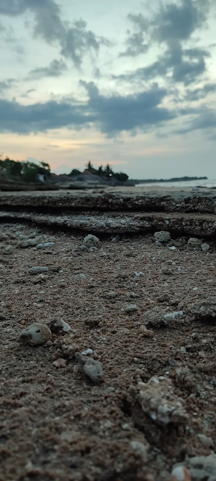 Pantai Topoh 9
