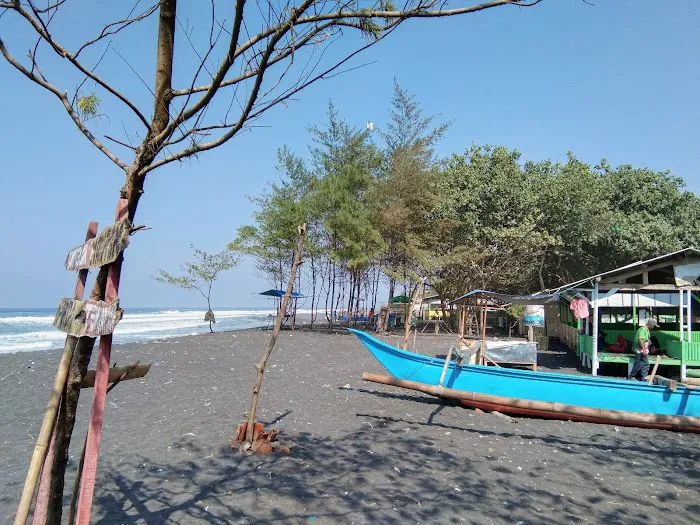Watu Pecak Beach 6