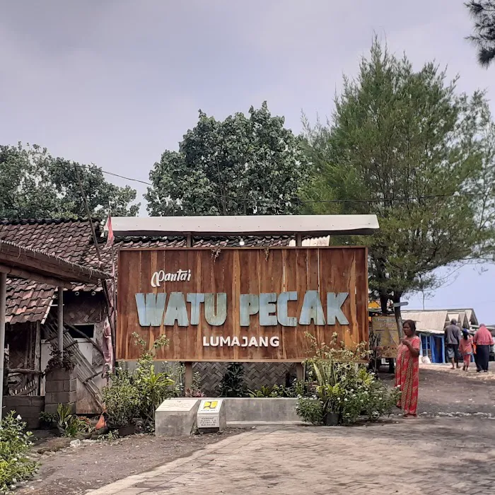 Watu Pecak Beach 3