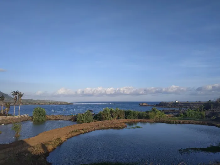 Pantai Senutuk 6