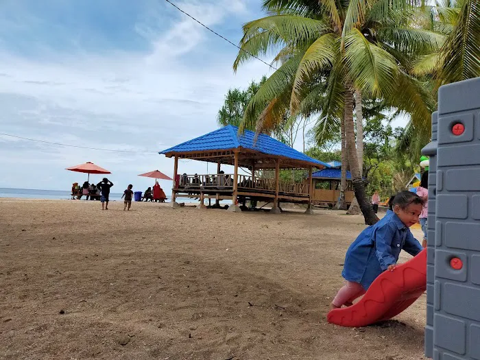 Gelora Beach - Meno Sumbawa 1
