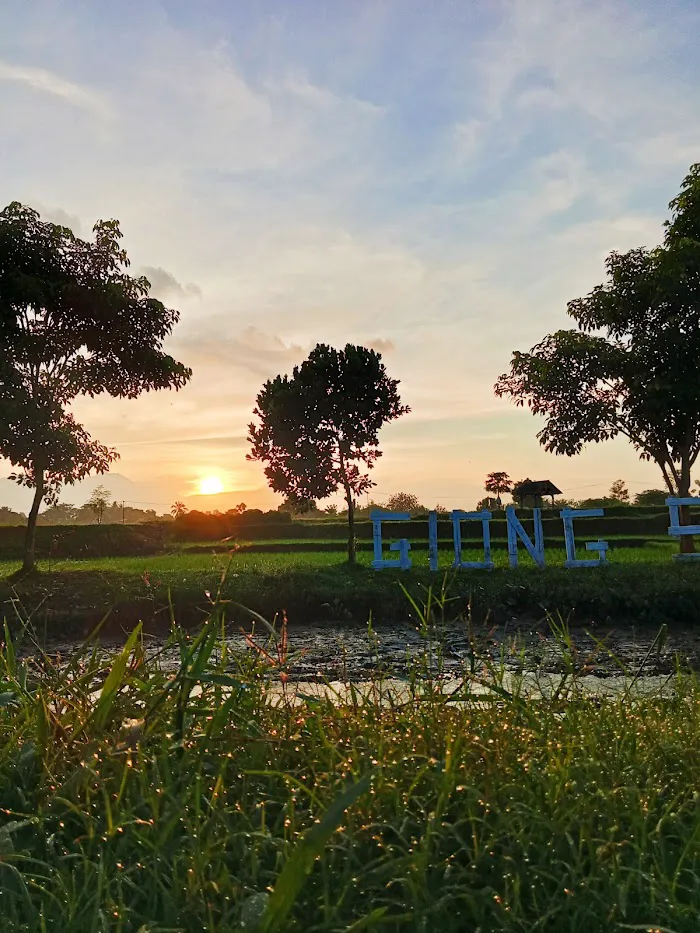 WISATA GIONG SIU BABAKAN 0