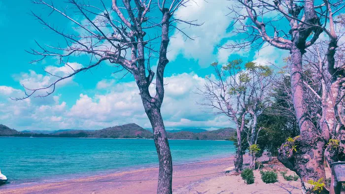 Pantai Labuan Poh 9