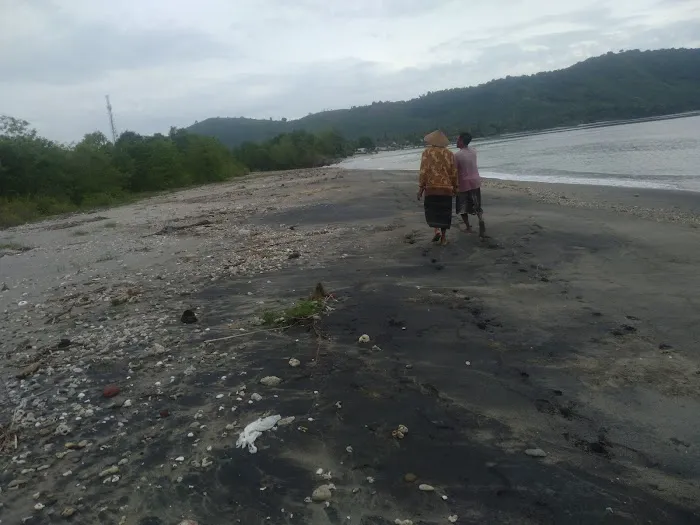Pantai Labuan Poh 7