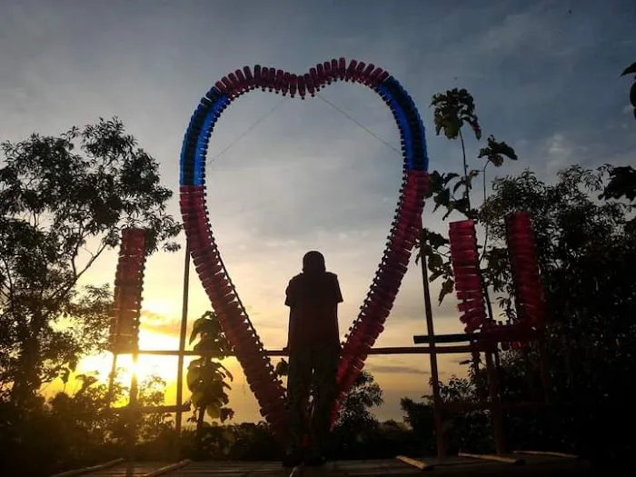 Gunung Batu Idung 0
