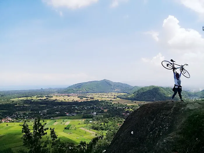 Gunung Batu Idung 6