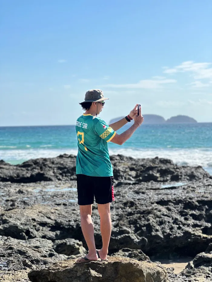 Salufi Beach and Hill 8