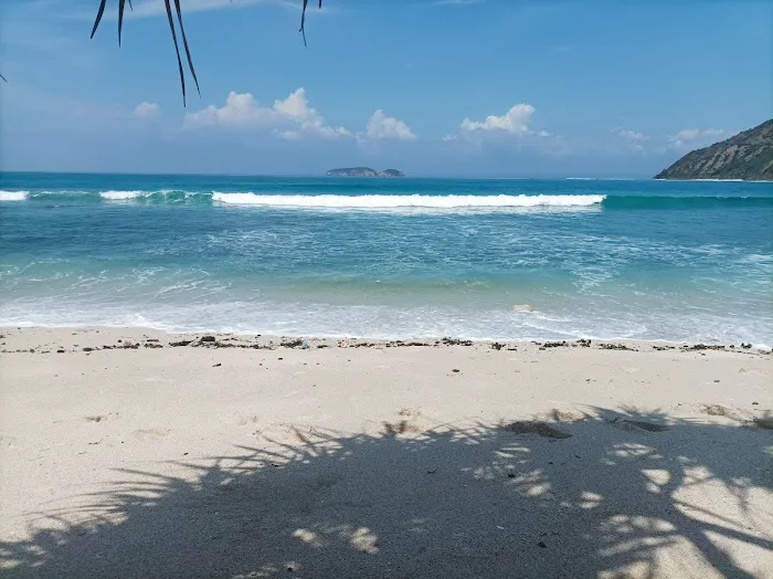 Salufi Beach and Hill 1