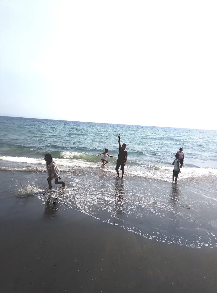 Pantai Duduk 2