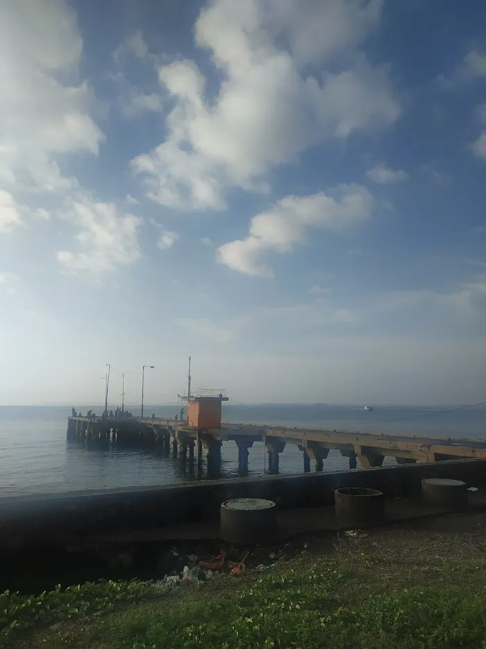 Pantai Tanjung Luar Lombok Timur 1