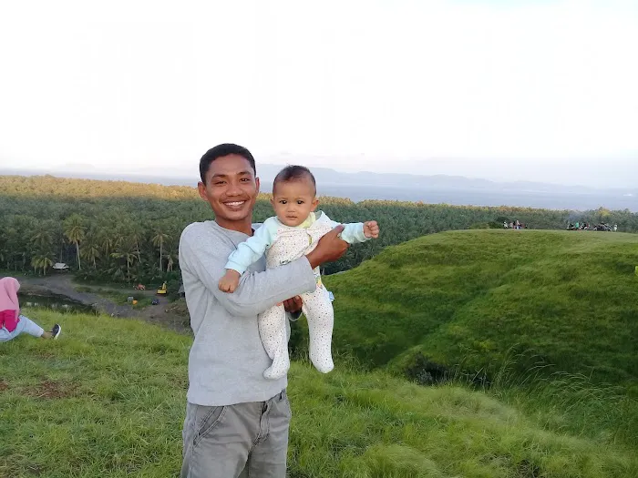 Bukit Teletubies Anggaraksa 5