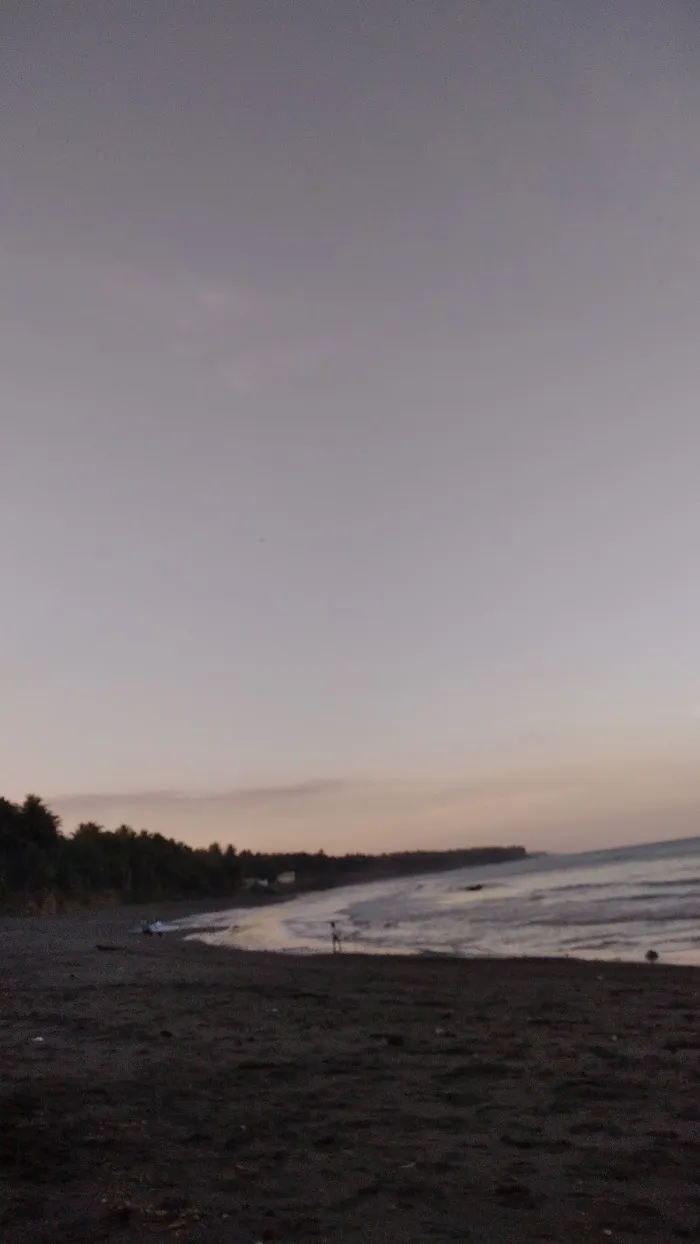 Pantai Telindung 8