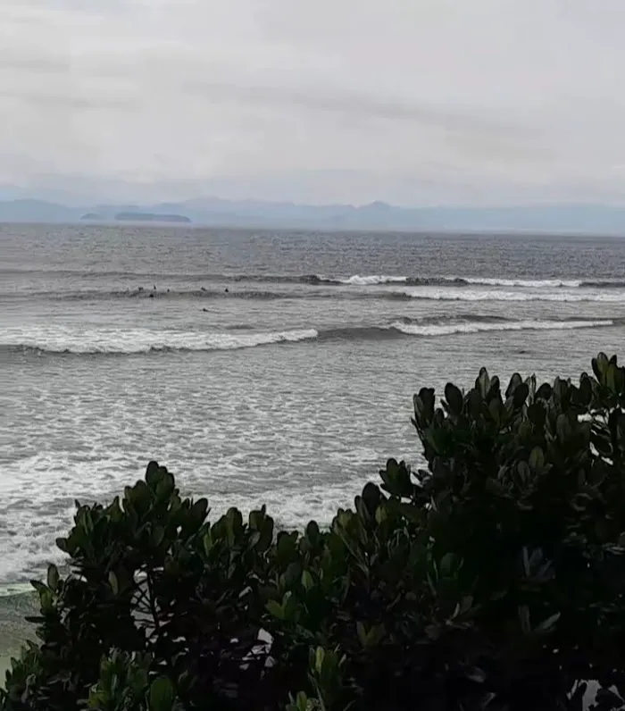 Telindung beach surf poit 0