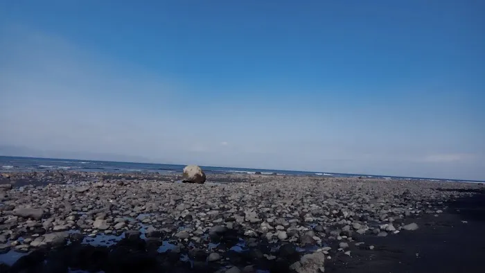 Bangsal beach surf point 3
