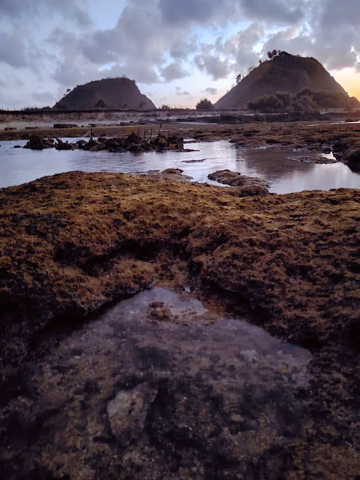 Ebuak Gerupuk Beach 8