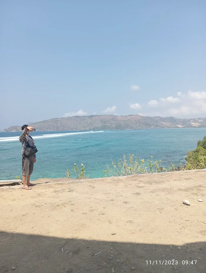 Anne Beach 8