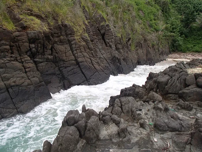 Pantai Kecil 2