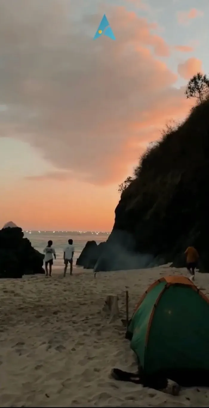 Pantai Kecil 7