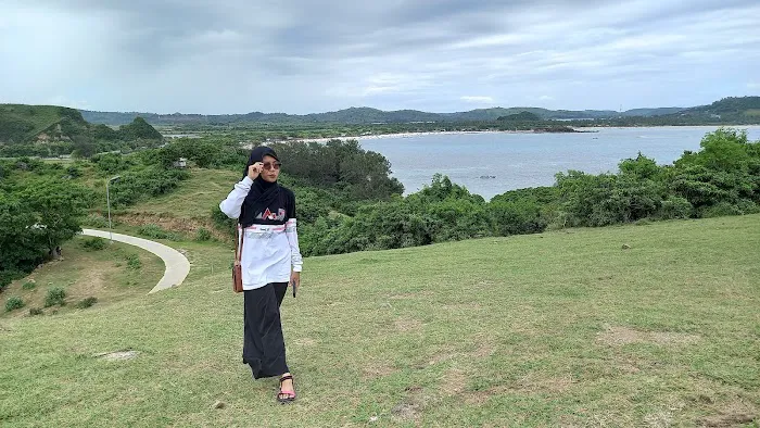 Queen Beach (Pantai Ratu) 1