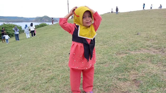 Queen Beach (Pantai Ratu) 2