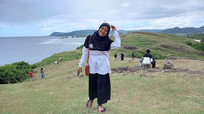 Queen Beach (Pantai Ratu) 5