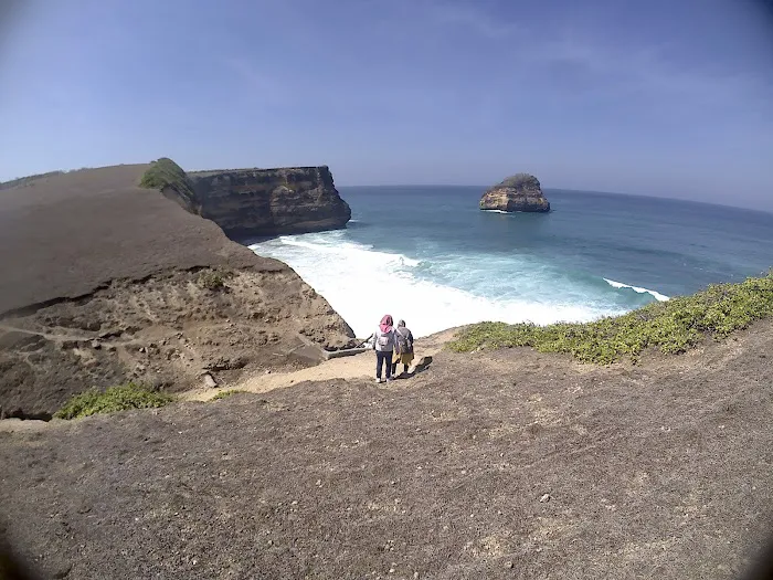 Pantai Antak-antak 2