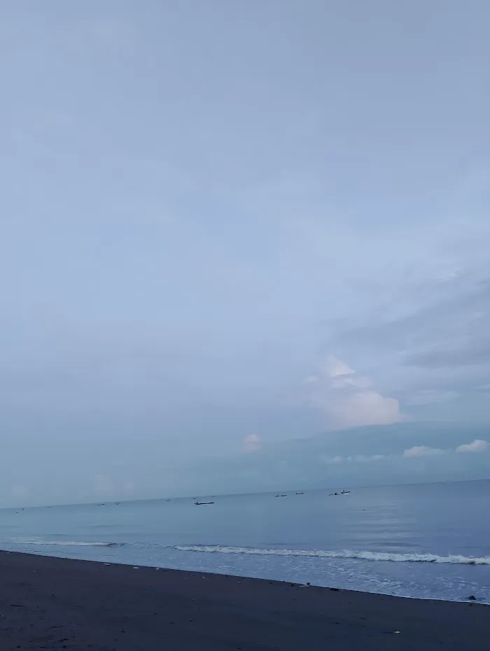 PANTAI JAWIREM 6