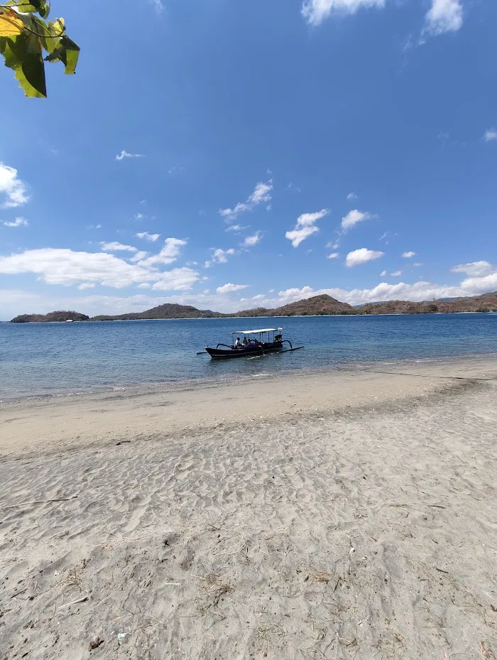 Pantai Kores 9