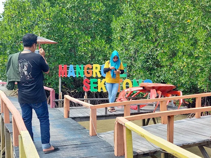 Ekowisata Mangrove Tanjung Batu 5