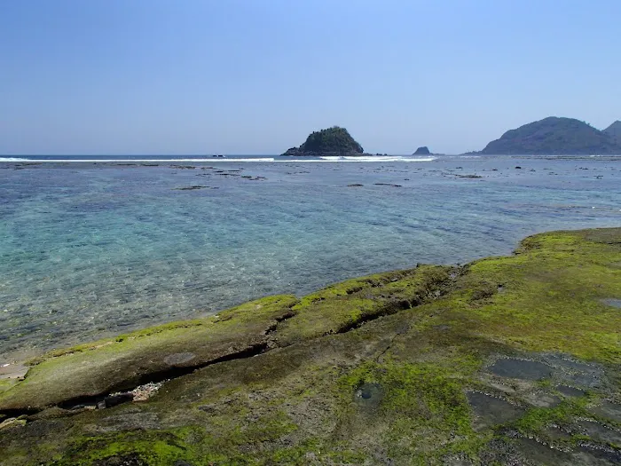 Pantai Batudaeng 1