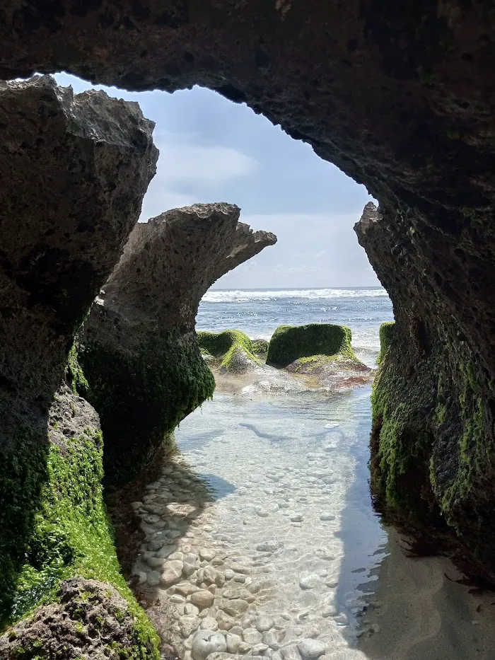 Pantai Gladakan 5