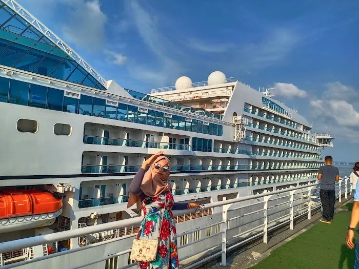 Surabaya North Quay 9