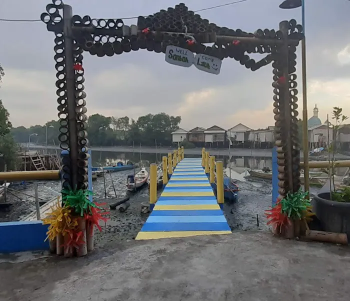 Wisata Sontoh Laut 1
