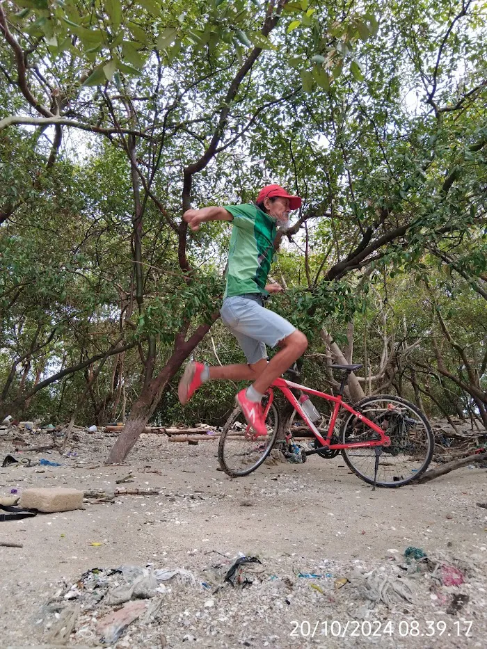 PANTAI PASIR PUTIH SURABAYA 8