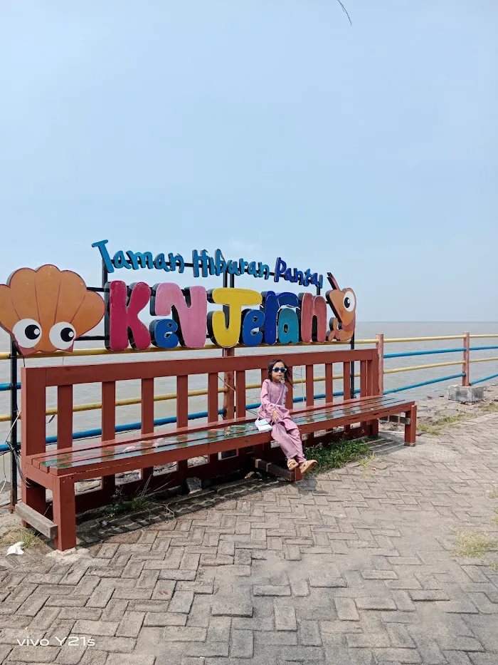 Taman Air Mancur Menari Kenjeran 8