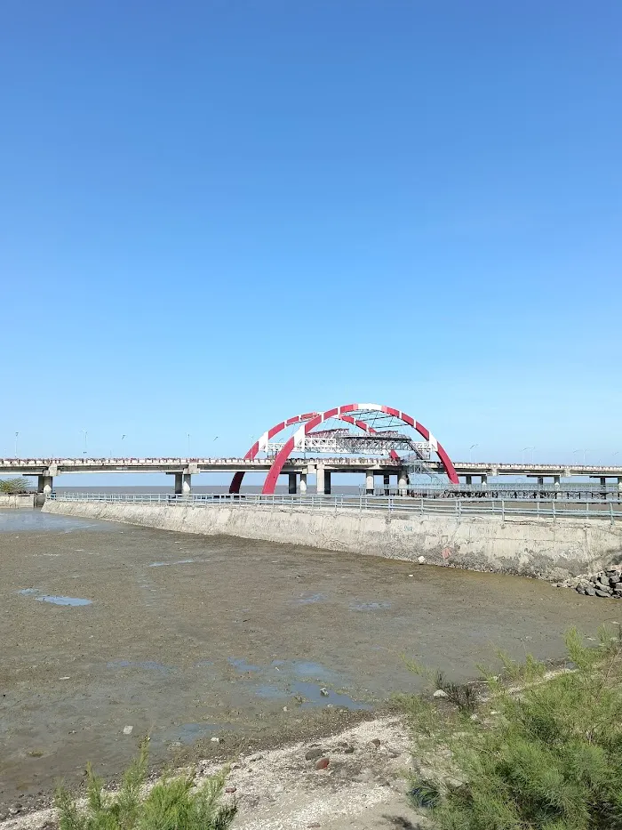 Kenjeran Beach 1