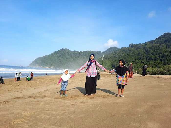 Teluk Meru 5