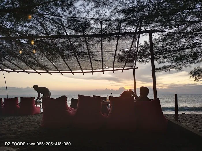 Wisata Pantai Kuranji 3