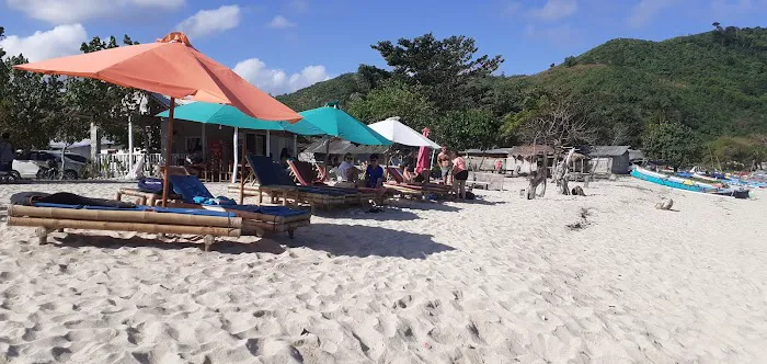 Mawun beach 5