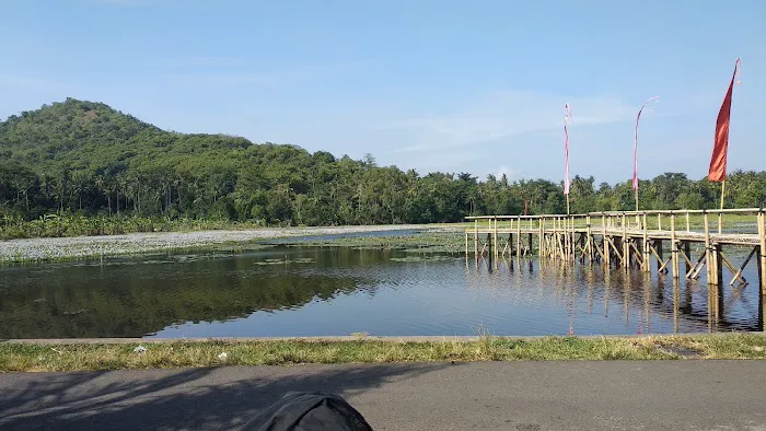 Danau Yeh Malet 3