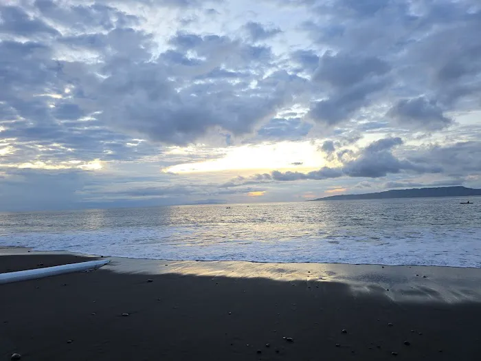 Pantai Pesinggahan 7