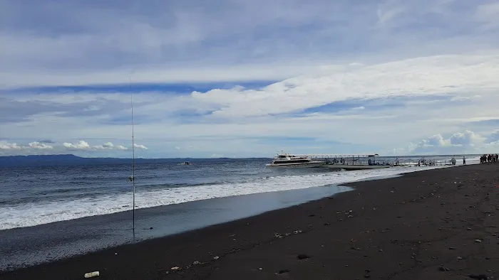 Pantai Pesinggahan 8