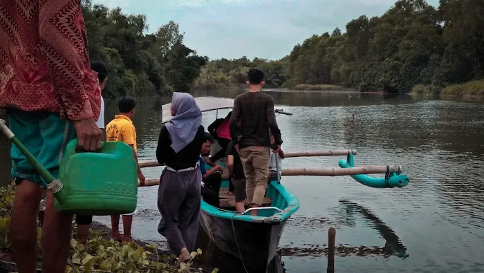 Pantai Oseng Kedung Derus Pondoknongko 5
