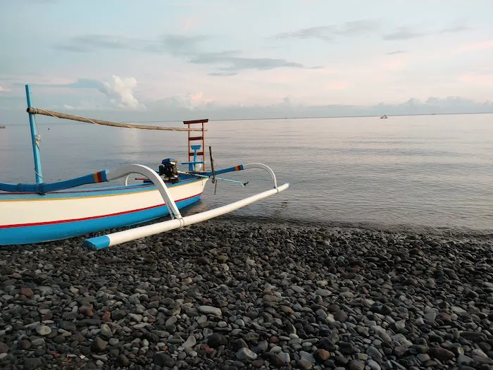 Pantai Sembiran 2